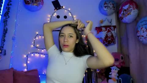 tania06 online show from December 17, 1:15 pm