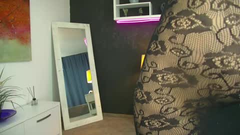 Tania Karevina online show from May 6, 5:11 am