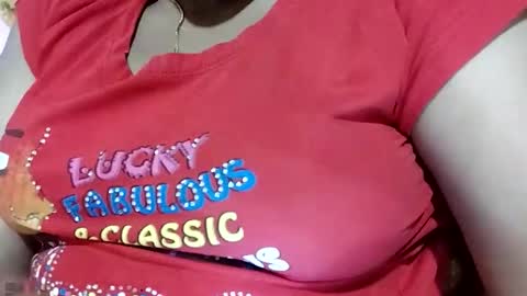 taniya_roy4628 online show from March 23, 12:55 pm