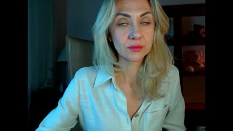 tanya online show from December 12, 8:03 am