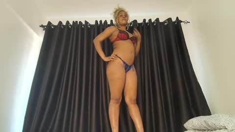 tasty_taliah online show from April 11, 8:40 am