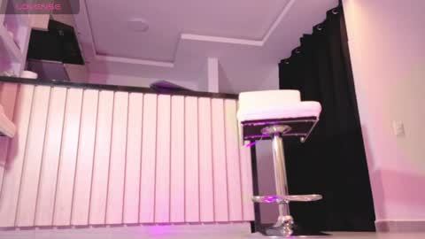 tatiana1004 online show from April 11, 3:45 am