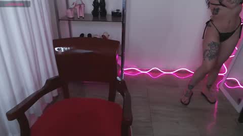 High Mami  online show from May 25, 3:27 am