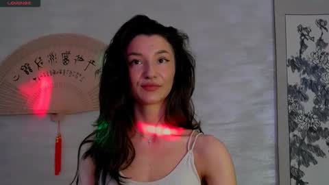 TayaKayan online show from March 29, 1:54 pm