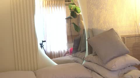 Teylor  Kim online show from January 16, 7:10 pm