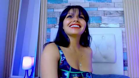 taylor_hs1 online show from June 12, 3:20 pm