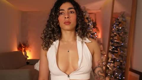 taylormichell online show from December 19, 7:06 pm