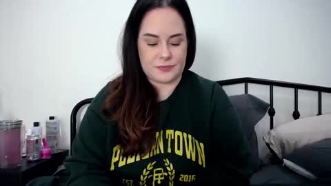 Taylor Michaels online show from January 10, 10:36 pm