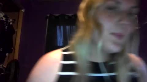 taytortotzz online show from May 21, 6:17 pm