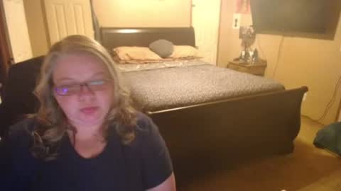 Team Dixon online show from June 16, 4:24 am
