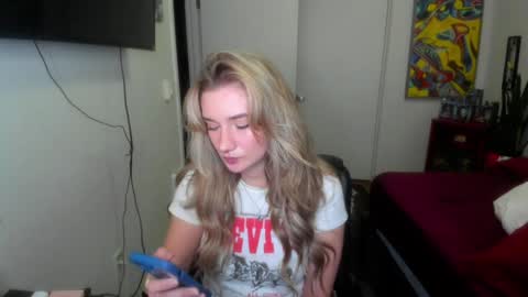 Katy online show from January 23, 3:05 am