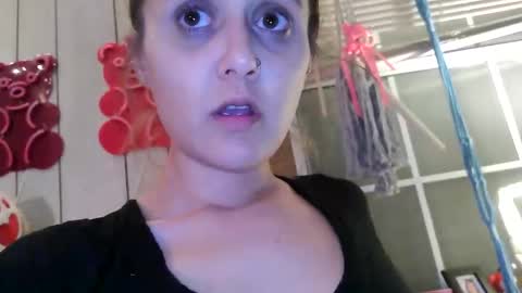 teasemecyn online show from October 19, 11:12 am