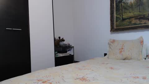 ALICIA--- online show from February 4, 7:51 am