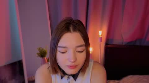 all me precious   online show from February 28, 5:40 am