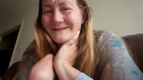 SweetStephanie online show from May 13, 12:17 am