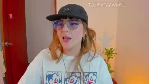 tekila__ online show from February 6, 8:23 pm