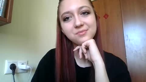 Snapshot of temptingvision chatting on March 9, 10:41 am temptingvision online show from March 9, 10:41 am