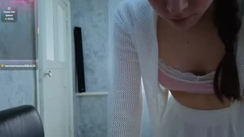 Anny Simpson online show from December 2, 4:36 am