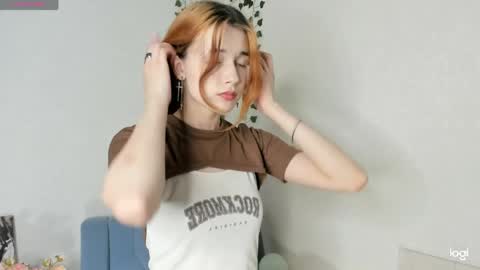 Caroline online show from May 14, 5:19 pm