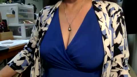 Snapshot of tessa_foxxx chatting on October 15, 4:53 pm tessa_foxxx online show from October 15, 4:53 pm