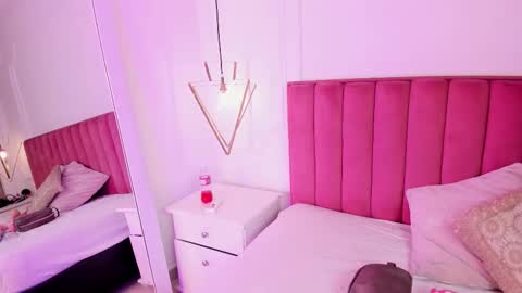 TERESA  online show from February 18, 8:30 pm