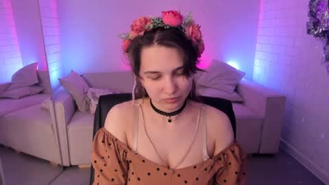 Tessa online show from March 30, 6:02 am