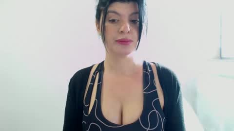 naughty tess online show from February 27, 8:17 am