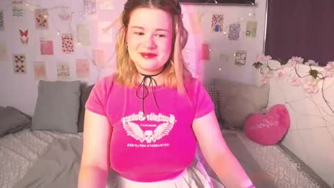 Snapshot of tesspleasure chatting on January 31, 2:49 pm TESSA online show from January 31, 2:49 pm