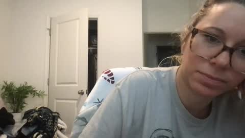 Daphne Summers online show from October 6, 3:07 pm