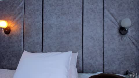 thara webstter online show from December 5, 12:28 pm