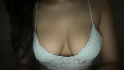 Melanie online show from March 19, 4:06 am