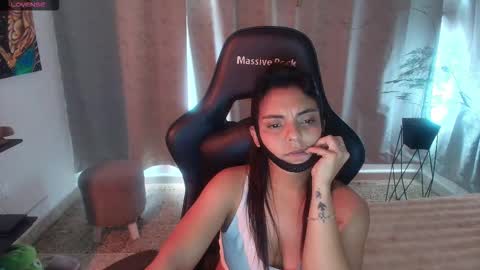 Paola online show from February 11, 9:38 pm