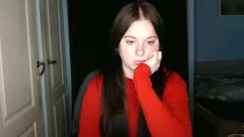 raissa online show from April 18, 5:37 pm