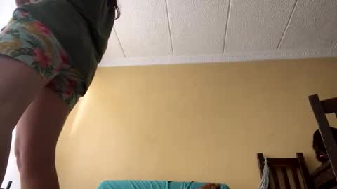 Paulette online show from January 18, 1:18 pm