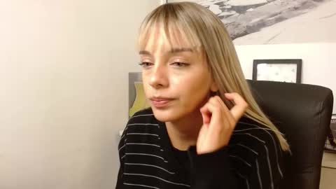 Peyton online show from November 21, 4:03 am