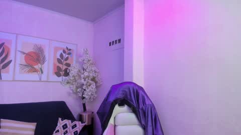 Theia  online show from March 2, 4:18 am