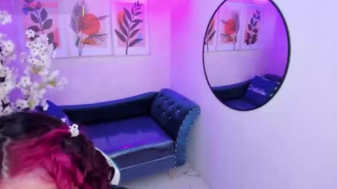 Theia  online show from October 17, 1:47 pm