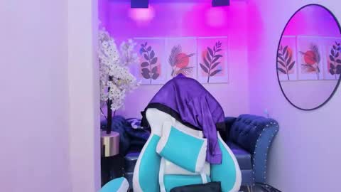 Theia  online show from October 10, 2:44 pm