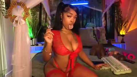 thelovelybrown online show from January 8, 7:07 pm