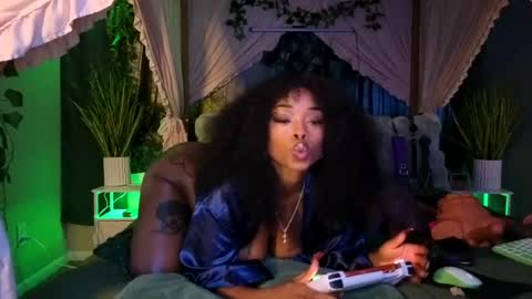 thelovelybrown online show from July 23, 12:56 am
