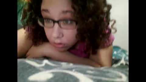 Amelia online show from January 17, 2:46 pm