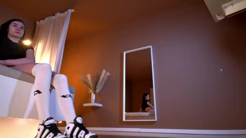 Lilly online show from March 22, 3:07 pm