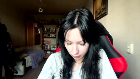 Marry online show from May 11, 2:45 pm