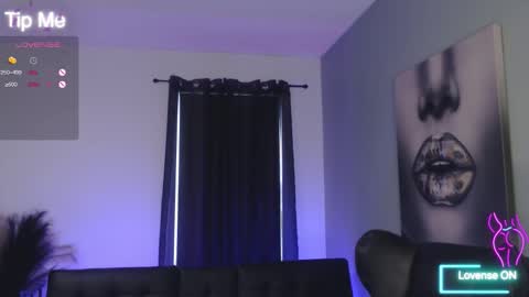 Tia Bella online show from January 6, 8:34 pm