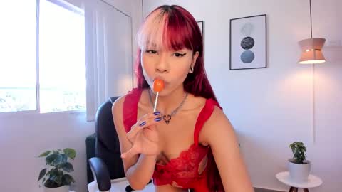 Tiana Cruz online show from March 15, 8:44 pm