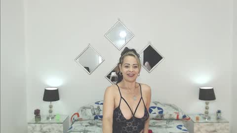 GOOD MOMMY online show from December 27, 1:11 am