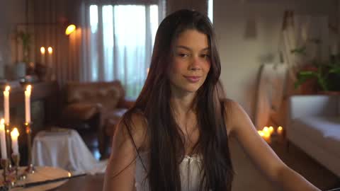 Tifa online show from October 18, 7:59 pm