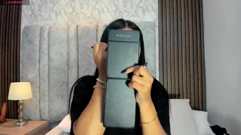 Tiff3 online show from October 21, 8:24 pm