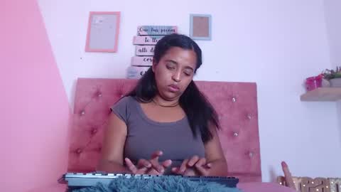 tiffany_cokie online show from July 22, 2:07 pm