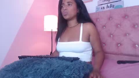 tiffany_cokie online show from July 28, 4:05 pm